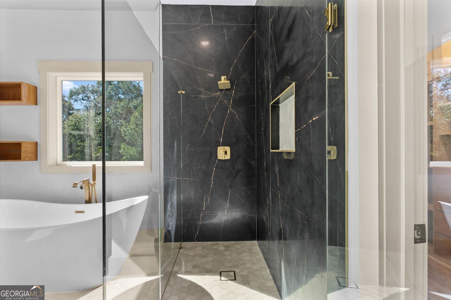 1960 Lost Mountain Road