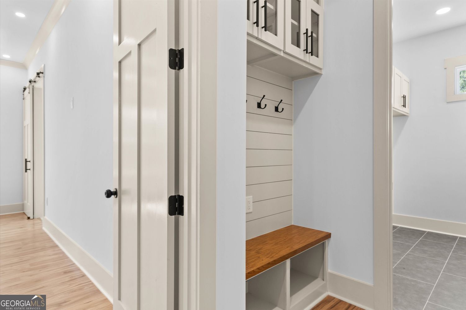 1960 Lost Mountain Road