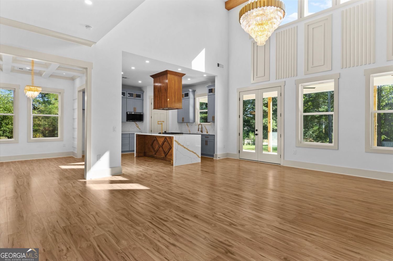 1960 Lost Mountain Road