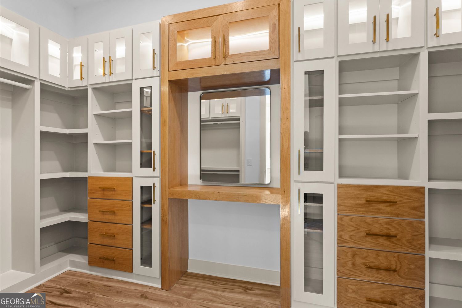 1960 Lost Mountain Road