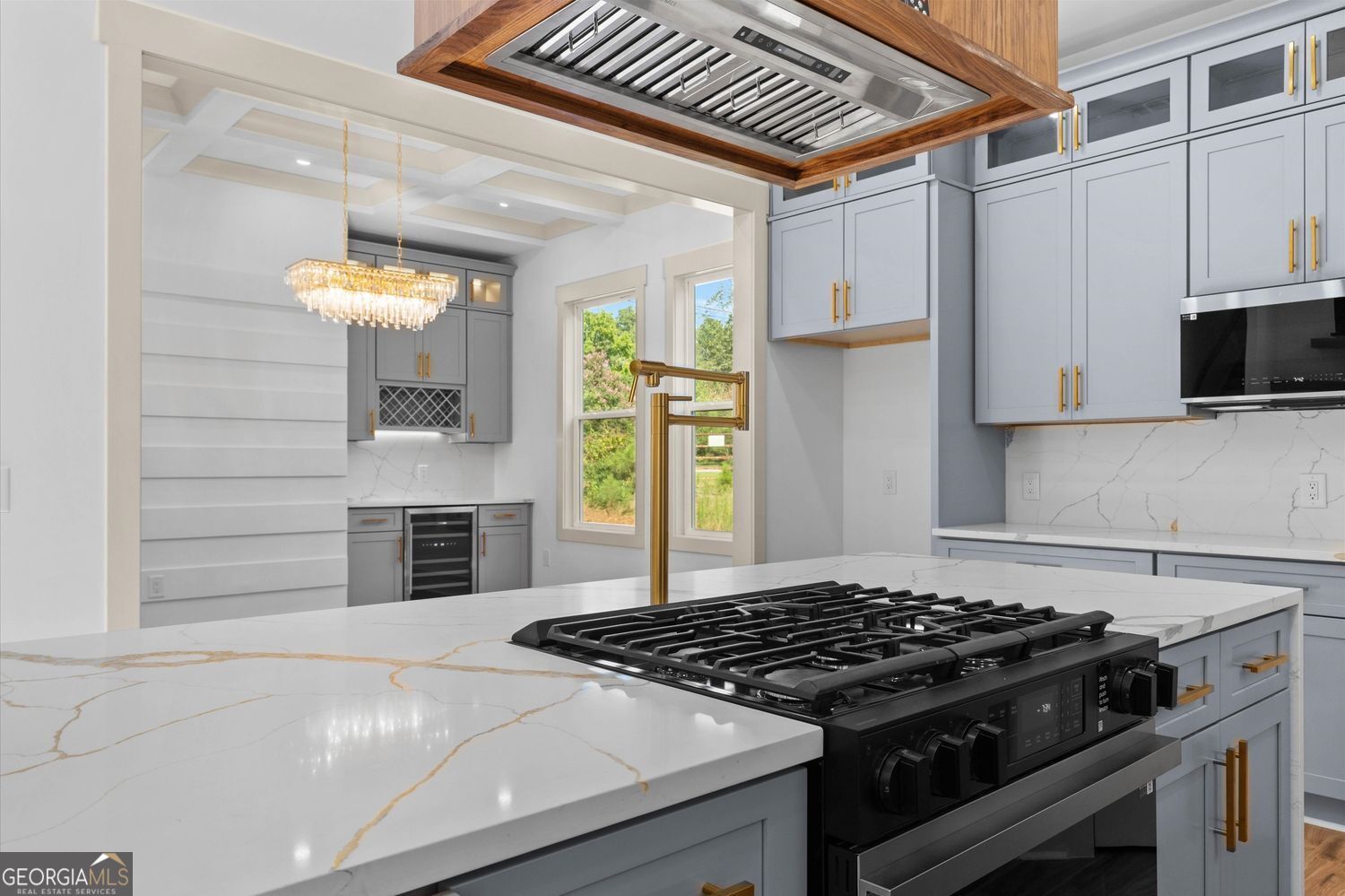 1960 Lost Mountain Road