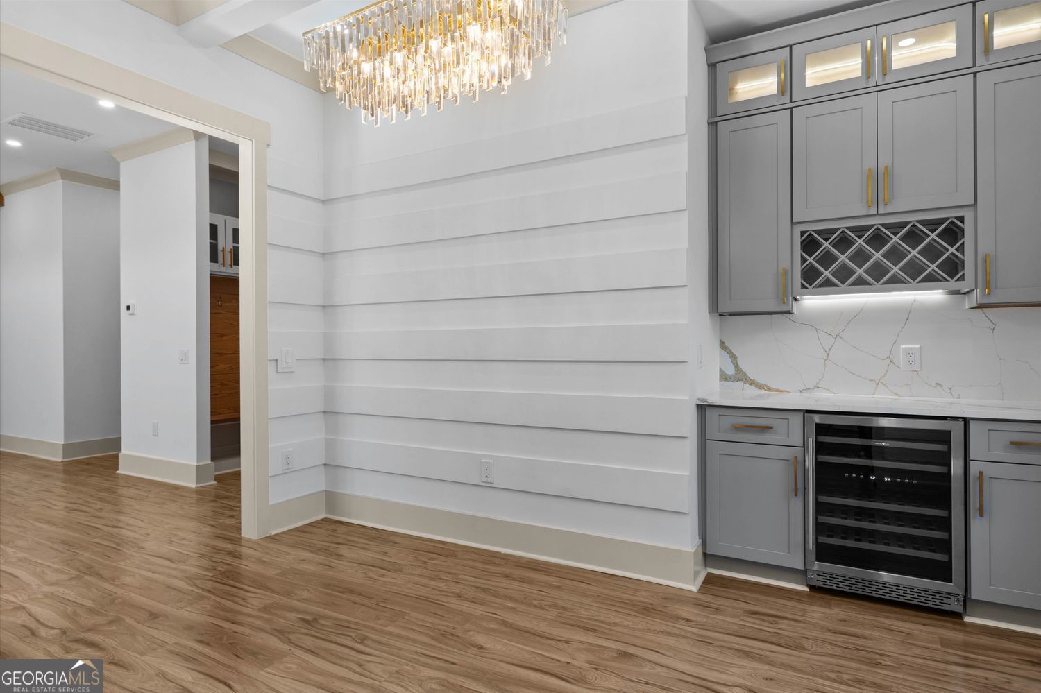 1960 Lost Mountain Road