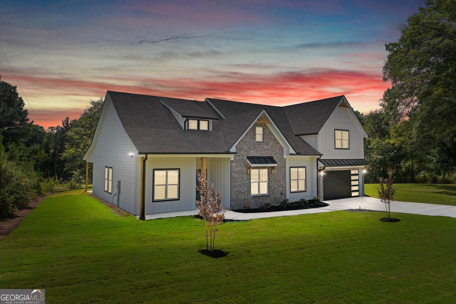 1960 Lost Mountain Road