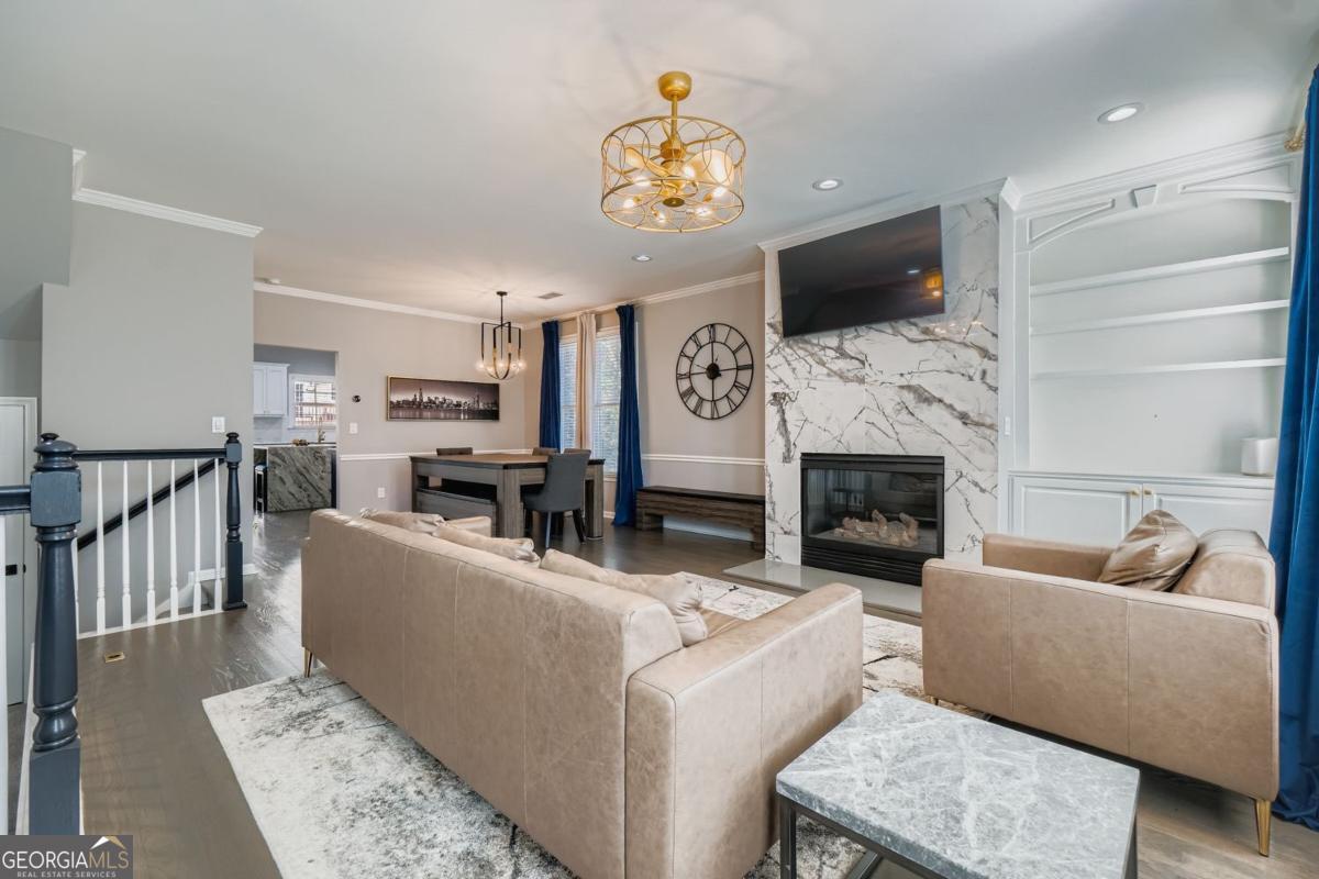 6414 Queens Court Trace # 7