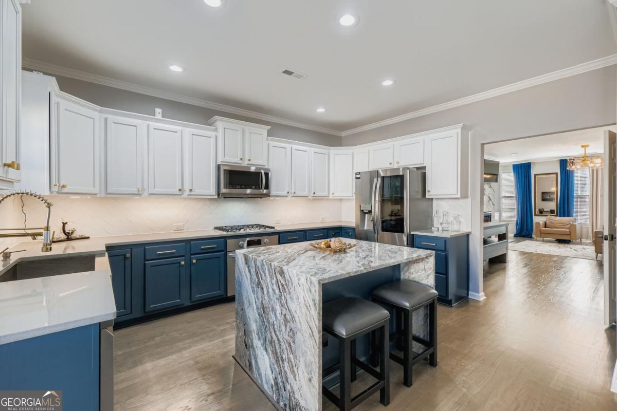 6414 Queens Court Trace # 7