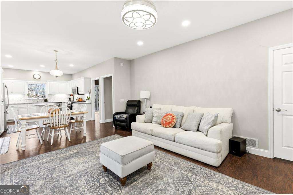 2368 Battle Forest Drive SW