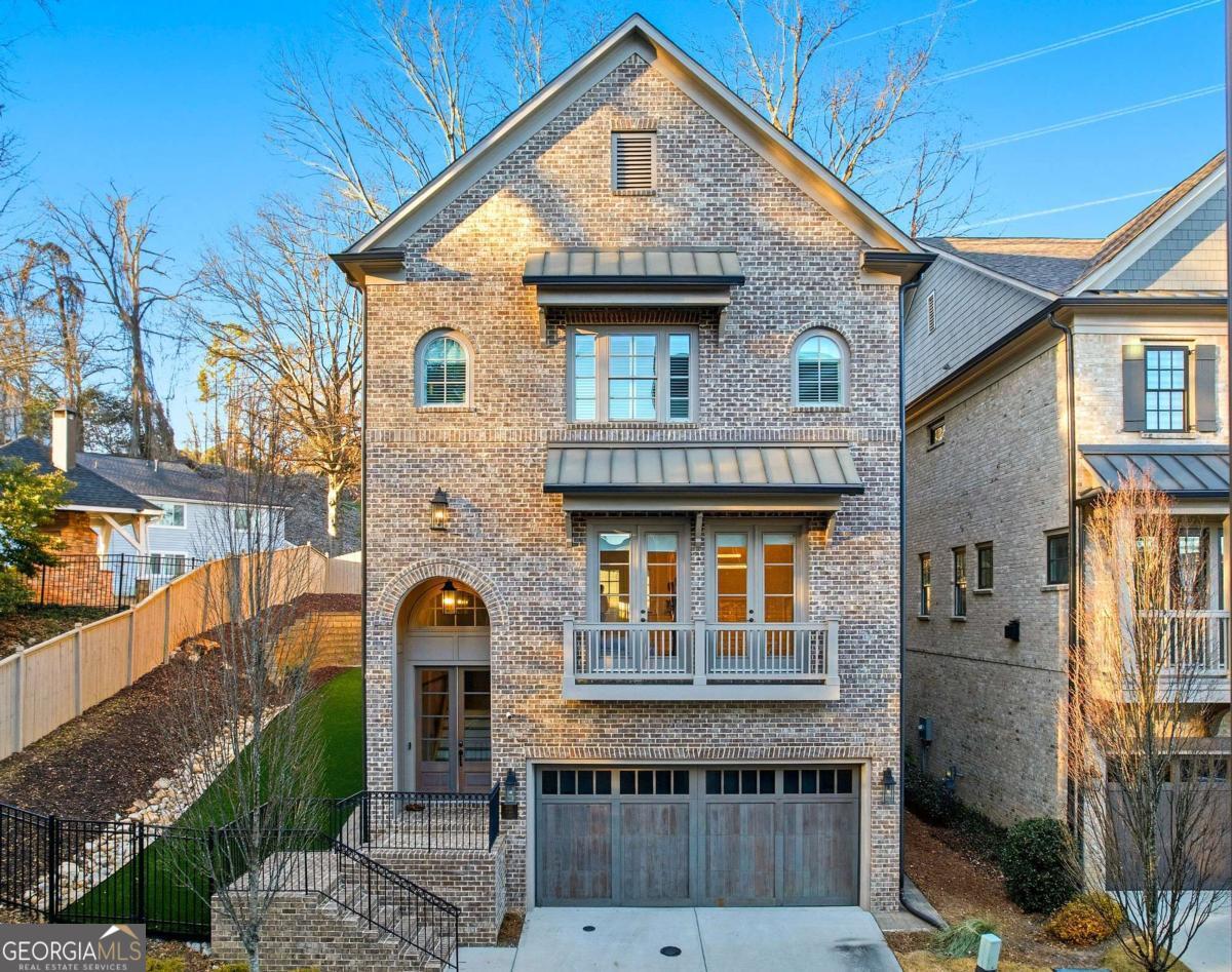 2131 Bellrick Road NW