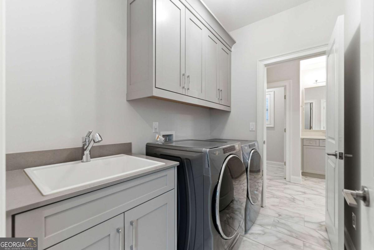 2131 Bellrick Road NW