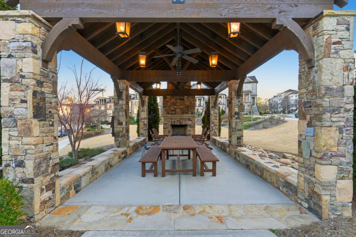 2131 Bellrick Road NW