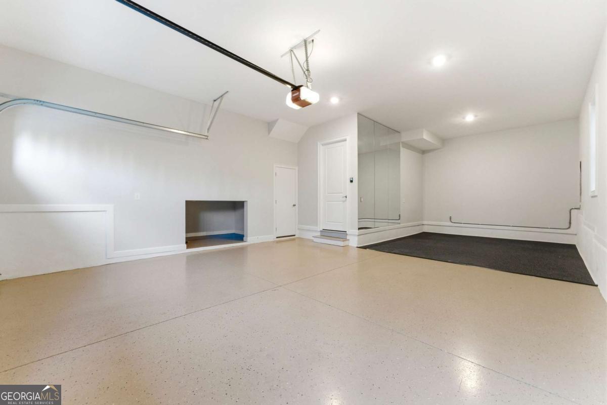 2131 Bellrick Road NW