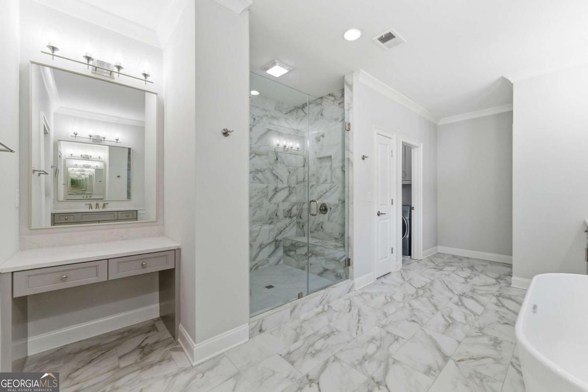 2131 Bellrick Road NW