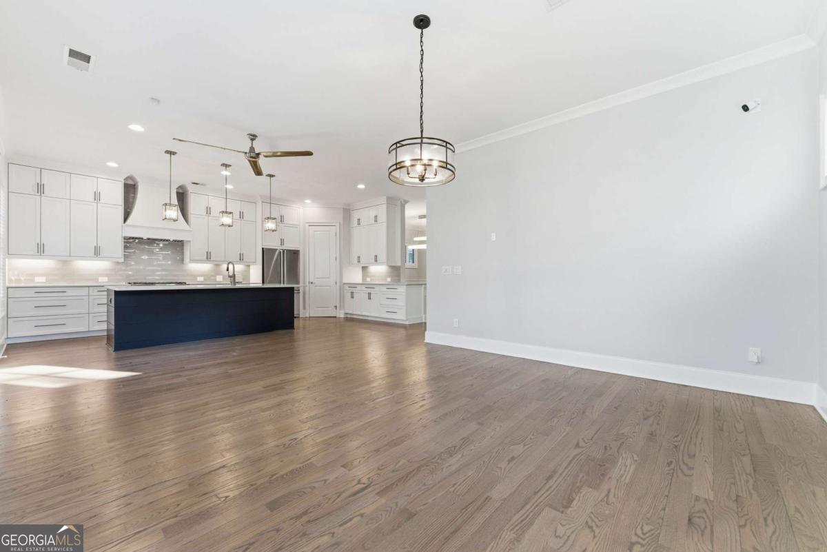 2131 Bellrick Road NW