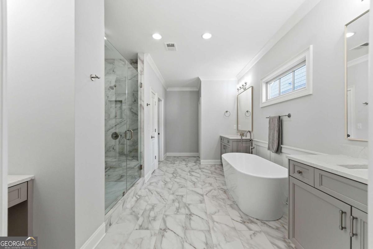 2131 Bellrick Road NW