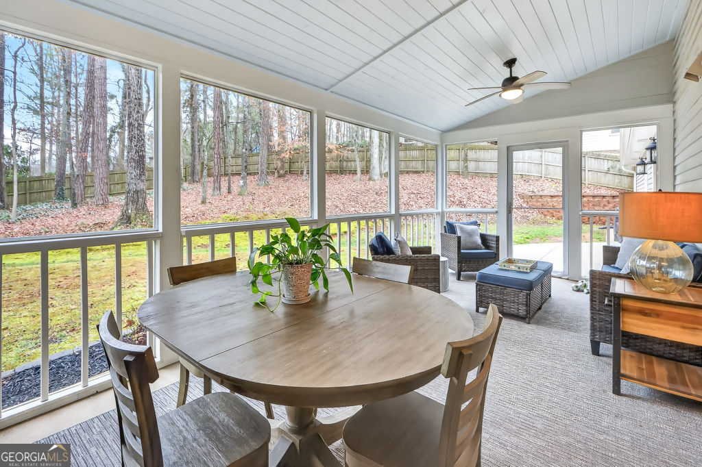 3462 Greystone Court