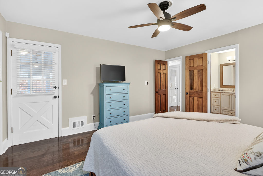 3462 Greystone Court