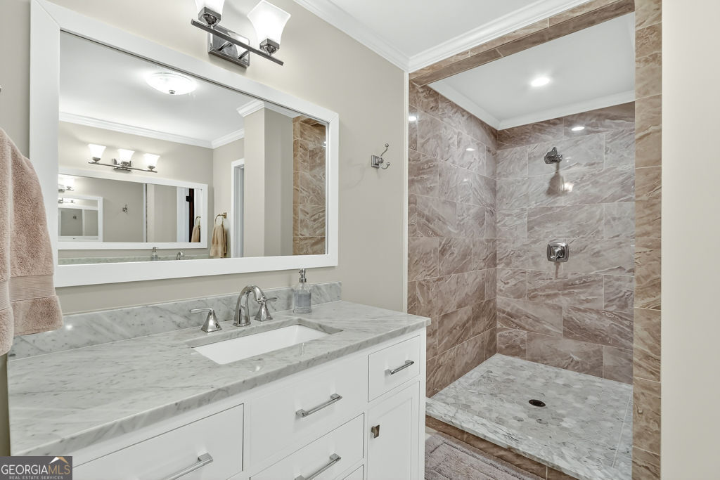 3462 Greystone Court