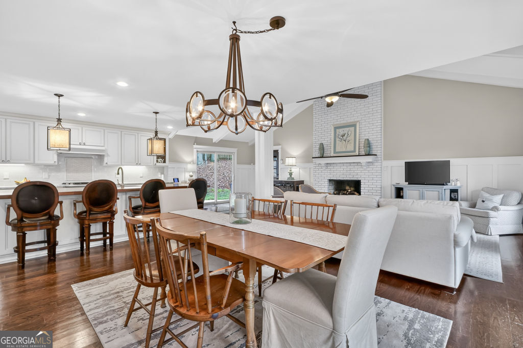 3462 Greystone Court