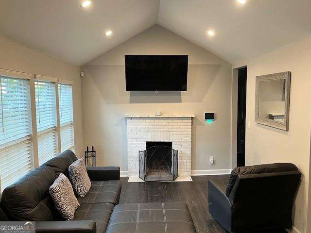 2032 North Avenue NW