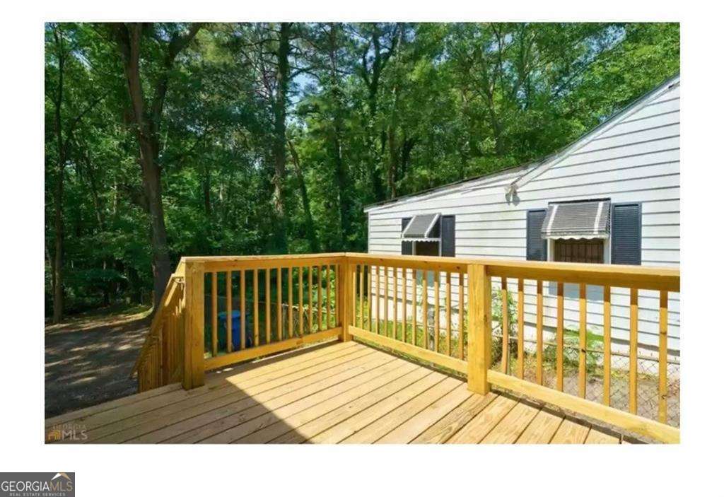 2032 North Avenue NW