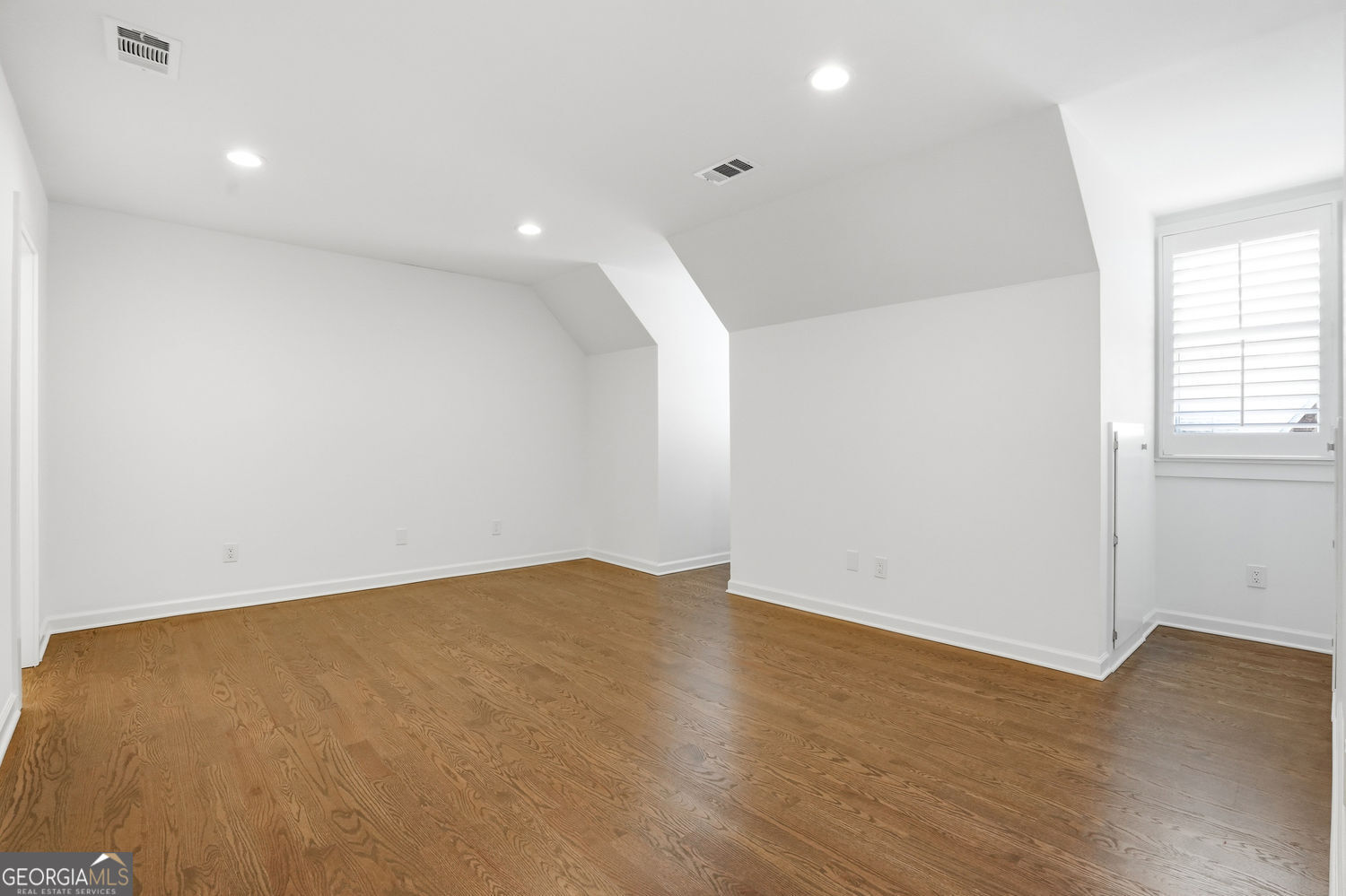 5320 Fairfield W