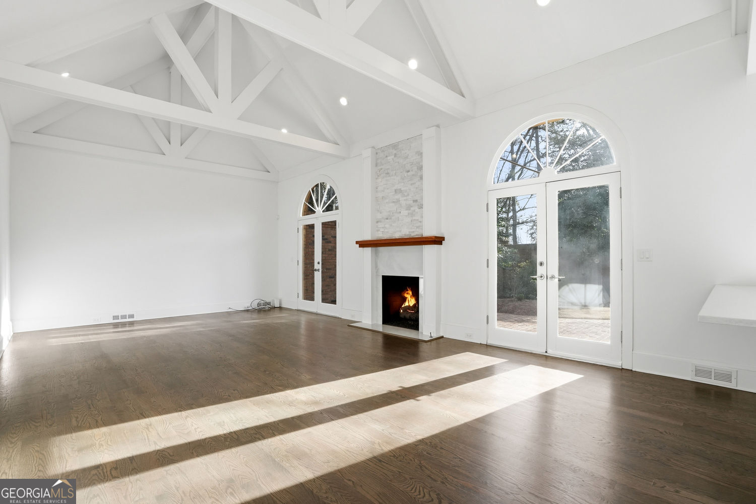 5320 Fairfield W