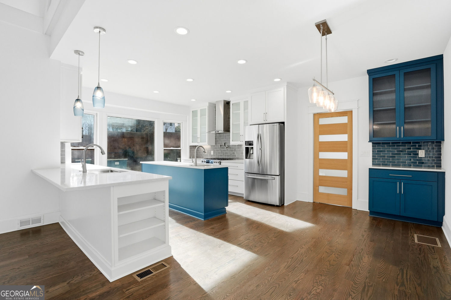 5320 Fairfield W
