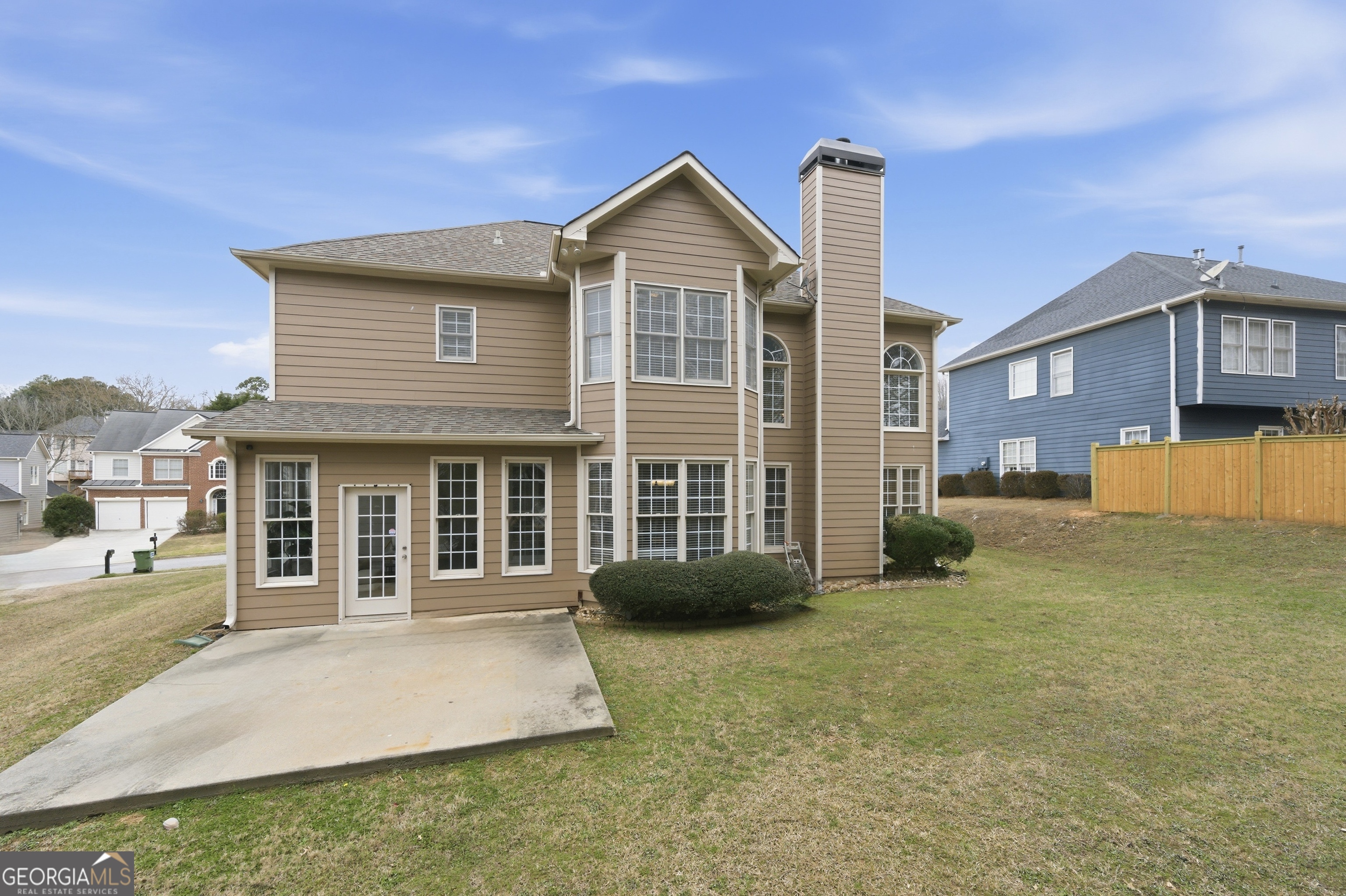 5465 Vinings Lake Way SW