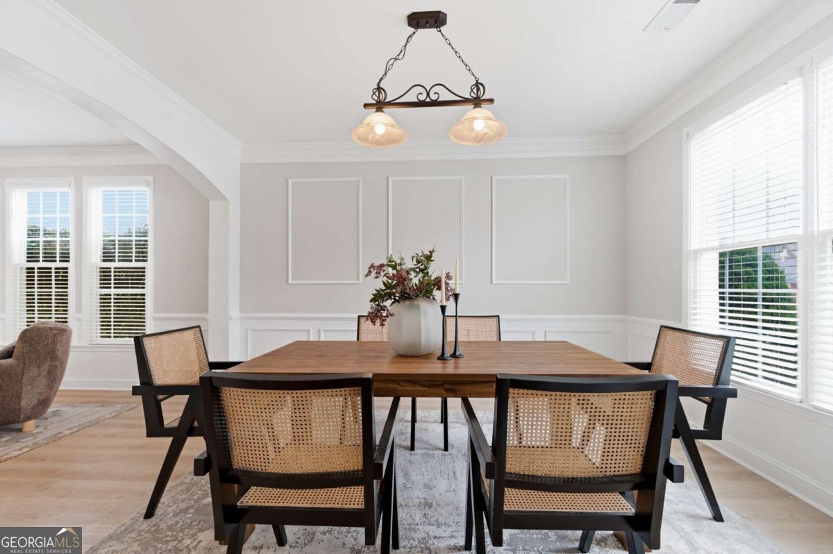 5465 Vinings Lake Way SW