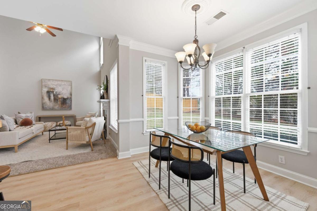 5465 Vinings Lake Way SW