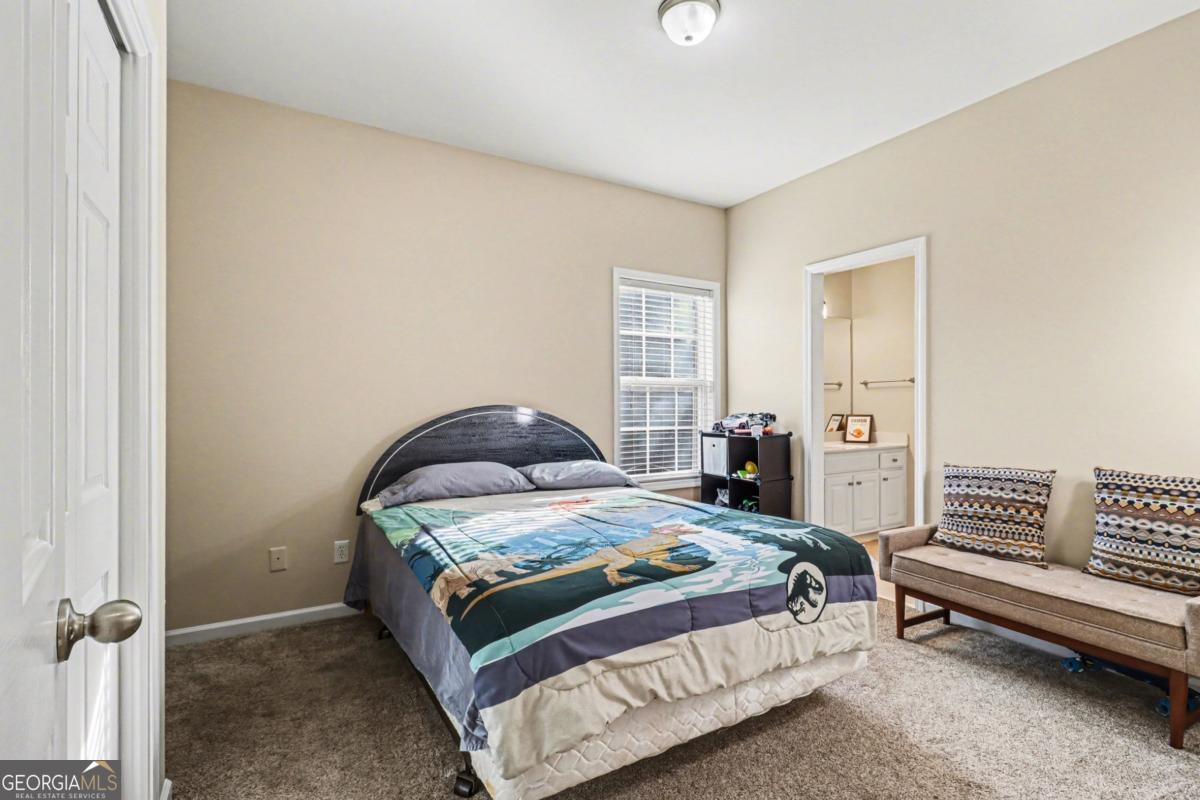 1940 SE Lancaster Drive SE