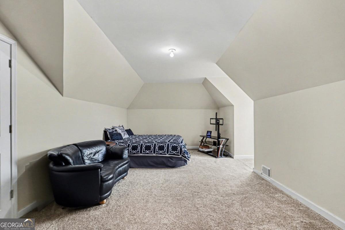 1940 SE Lancaster Drive SE