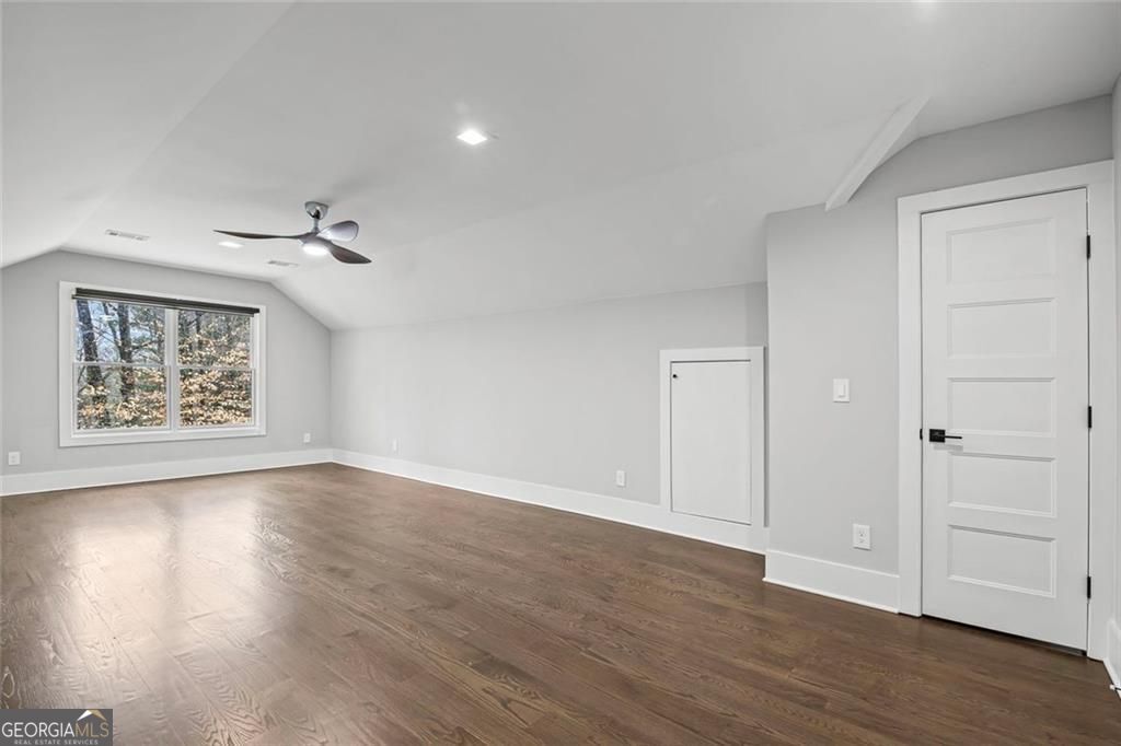 6260 River Overlook. Drive