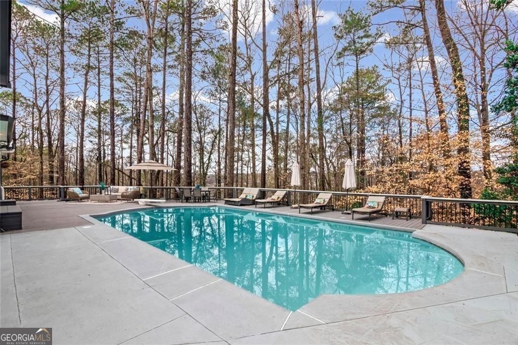 6260 River Overlook. Drive
