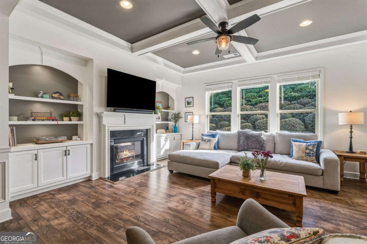 4800 Blue Elm Lane SE