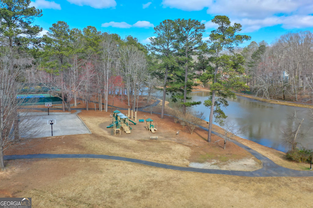 2311 Fox Hound Parkway