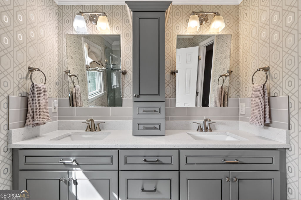 2311 Fox Hound Parkway