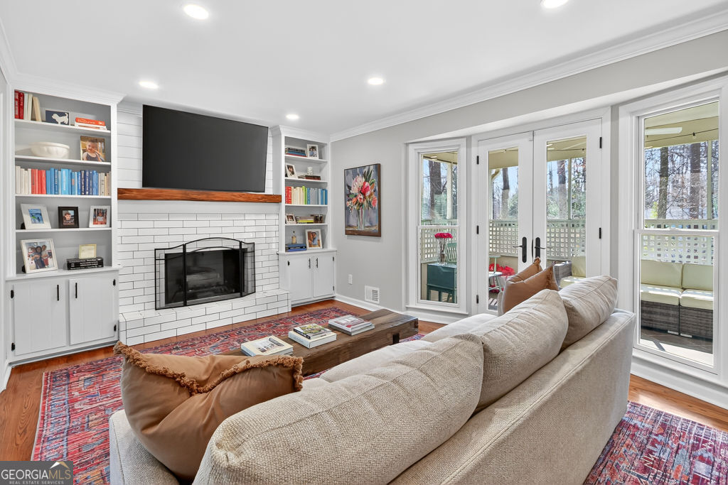 2311 Fox Hound Parkway