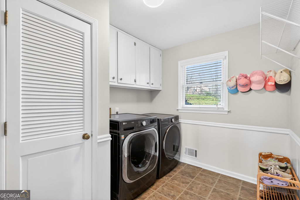 2311 Fox Hound Parkway