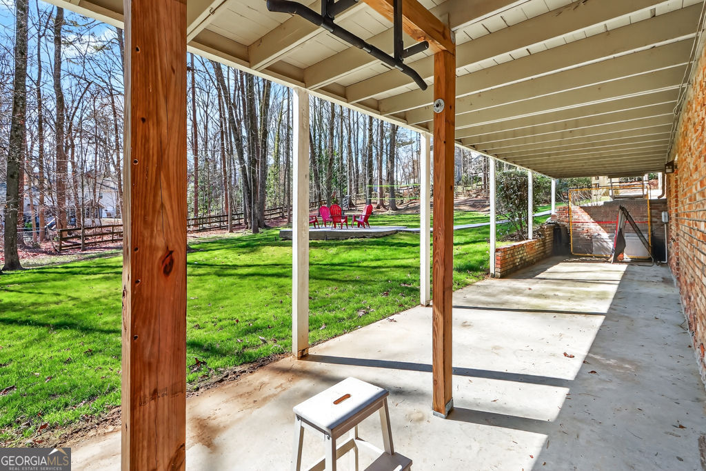 2311 Fox Hound Parkway