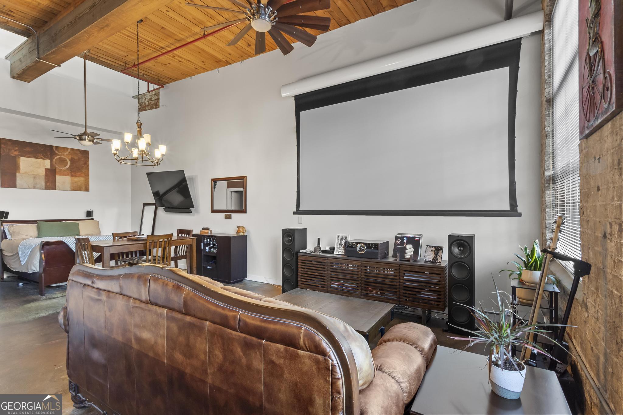 170 Boulevard SE # F109