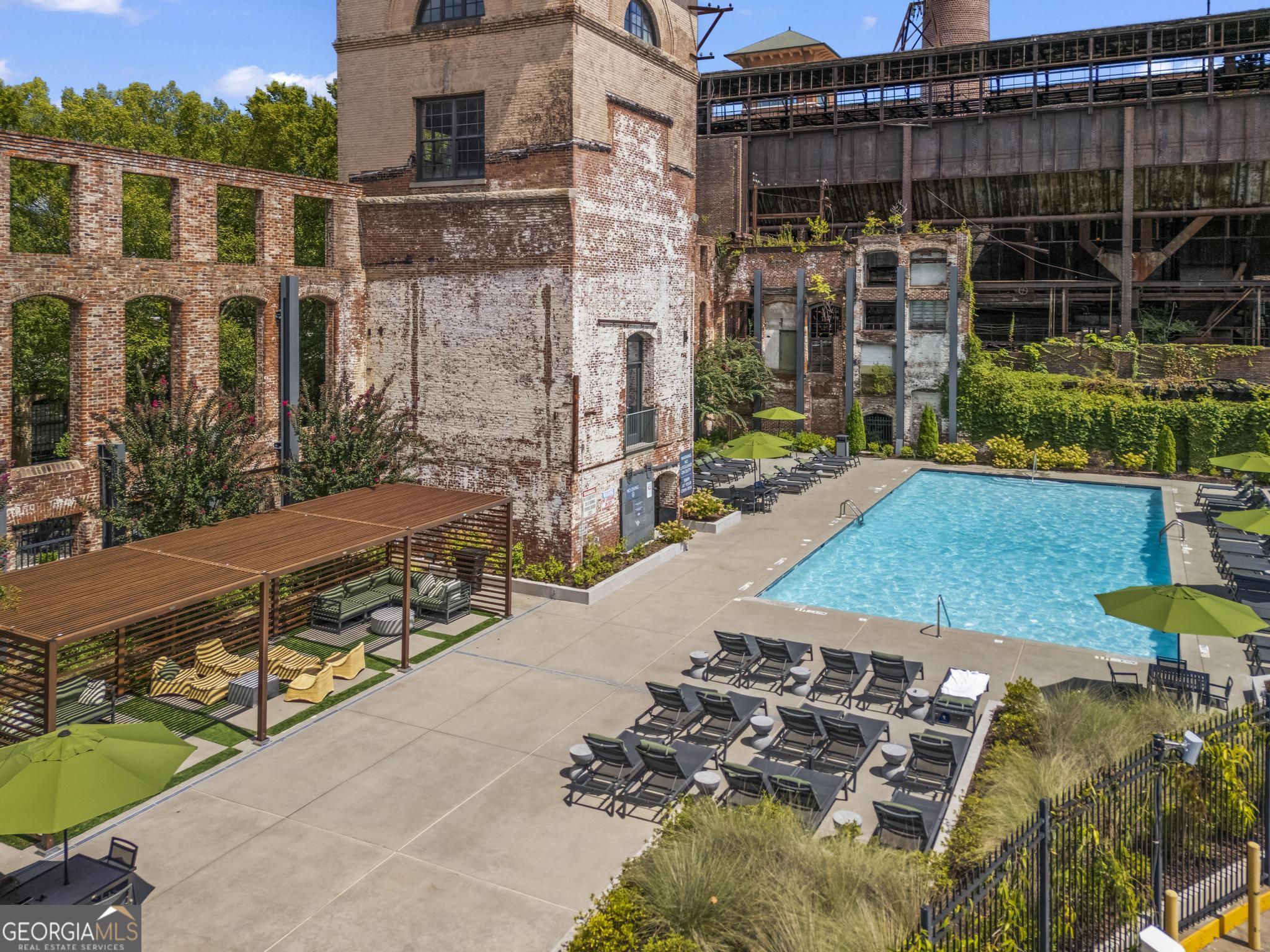 170 Boulevard SE # F109