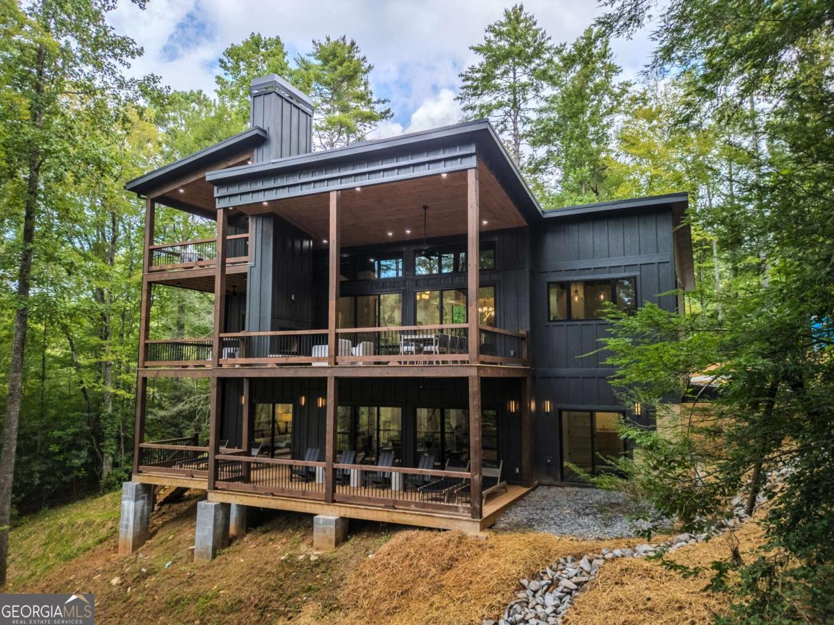 456 Whispering Pine Lane