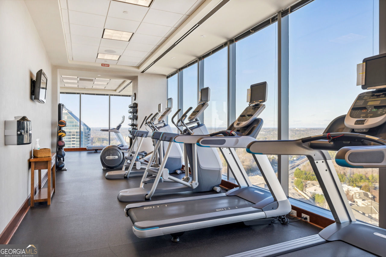 3344 Peachtree Road NE # 4102