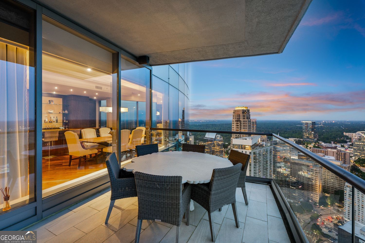 3344 Peachtree Road NE # 4102