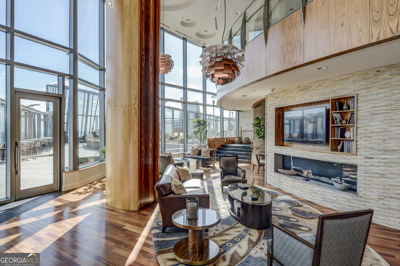 3344 Peachtree Road NE # 4102