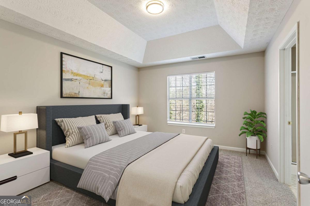 400 Camilla Circle SW