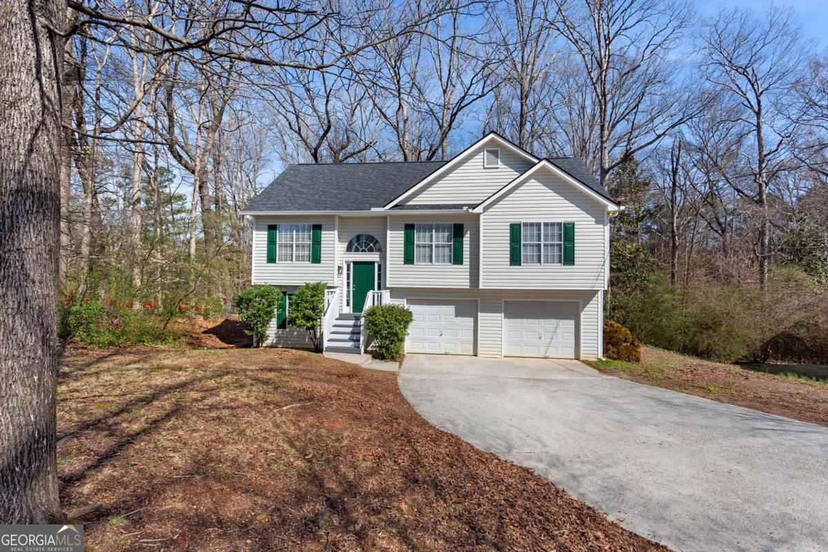 400 Camilla Circle SW