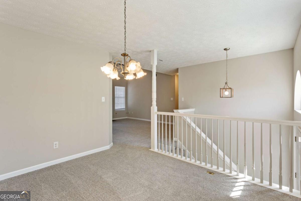 400 Camilla Circle SW