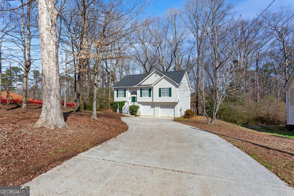 400 Camilla Circle SW