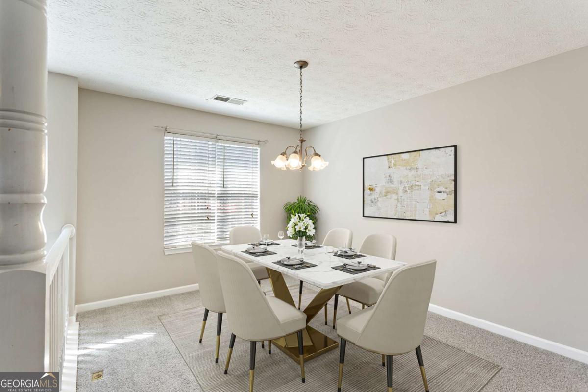 400 Camilla Circle SW